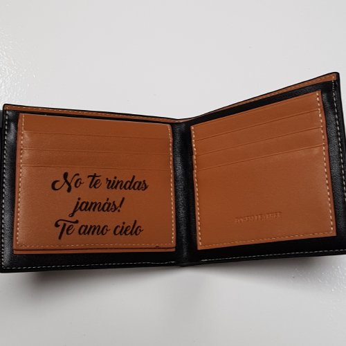 Billetera hombre con grabado personalizado Regalos Regalacor.cl